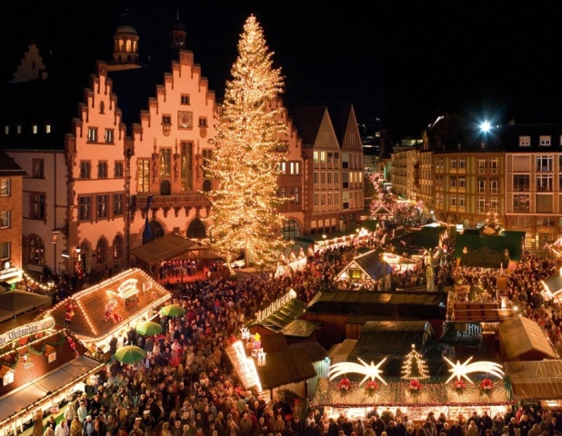 ffm_weihnachtsmarkt_06_panorama.jpg